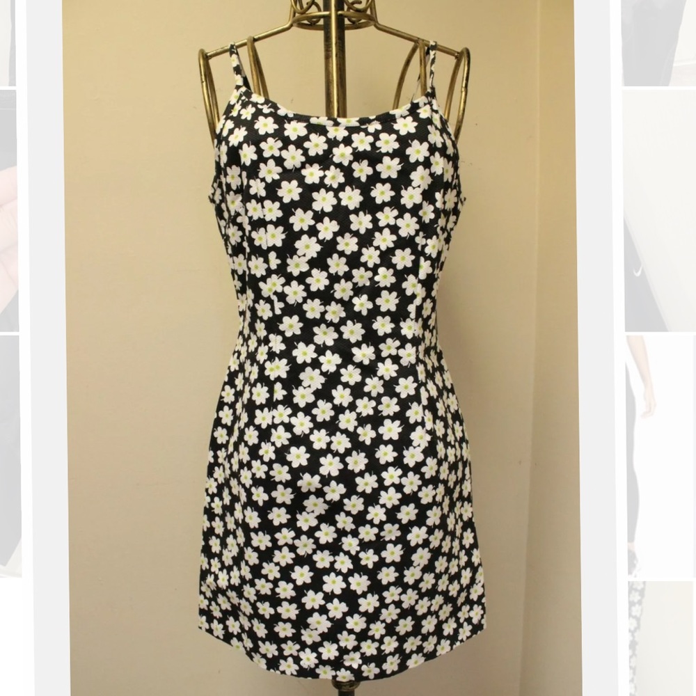Y2K Black Floral Daisy Flower Power Retro 90s Y2K Mini Dress Size M